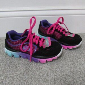Girls Skechers Go Run Ride Sneakers 11 NWT